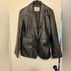 Classic Black Leather Men’s Blazer
